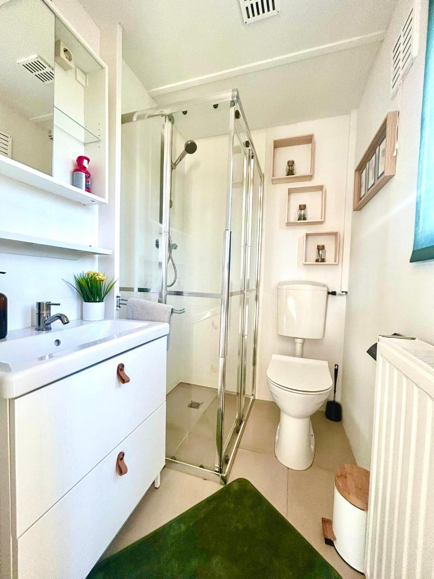 Wellness Bungalow With Jacuzzi &Sauna&Private Garden Near Amsterdam Vijfhuizen エクステリア 写真